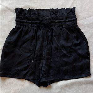 RtA Black 100% Silk Women's Ruffled Shorts Small US 4